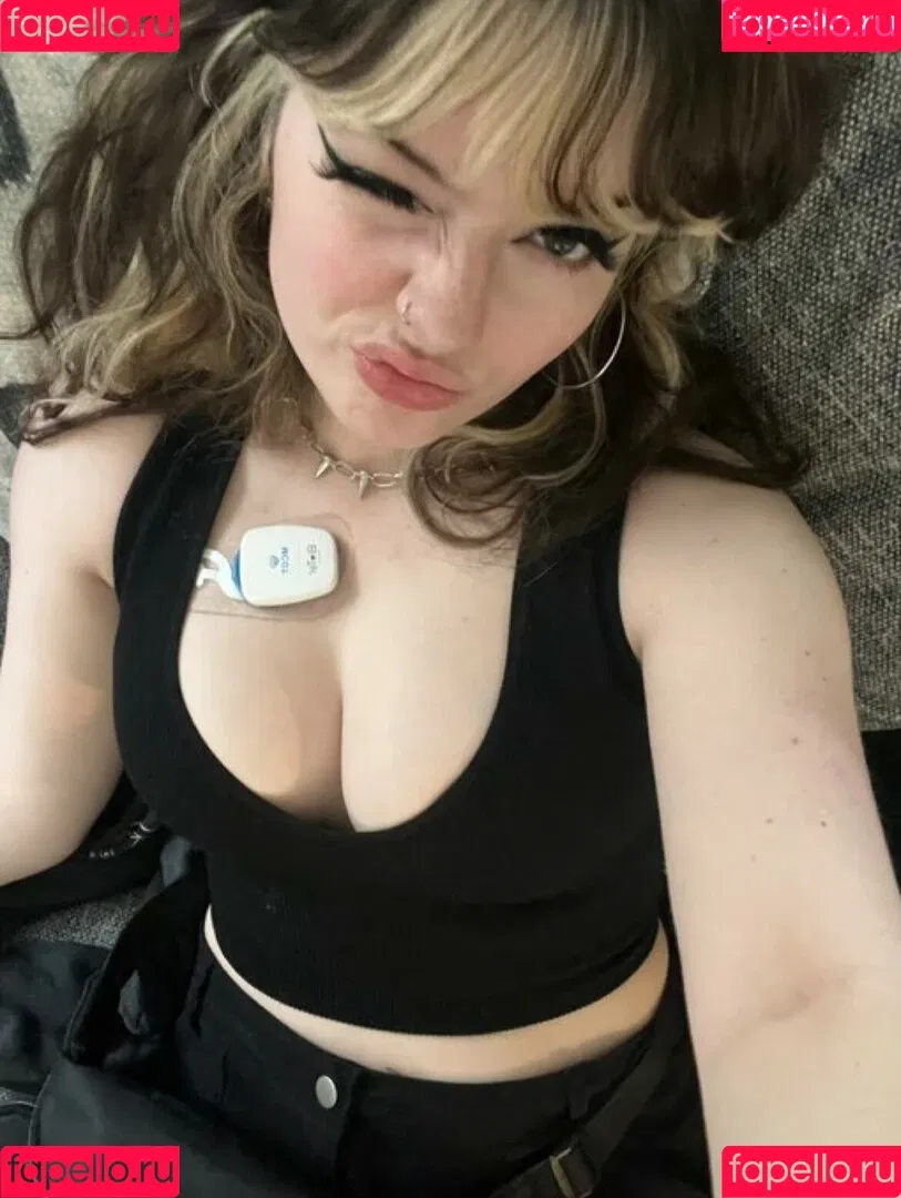 Waluiguigui Onlyfans Photo Gallery 
