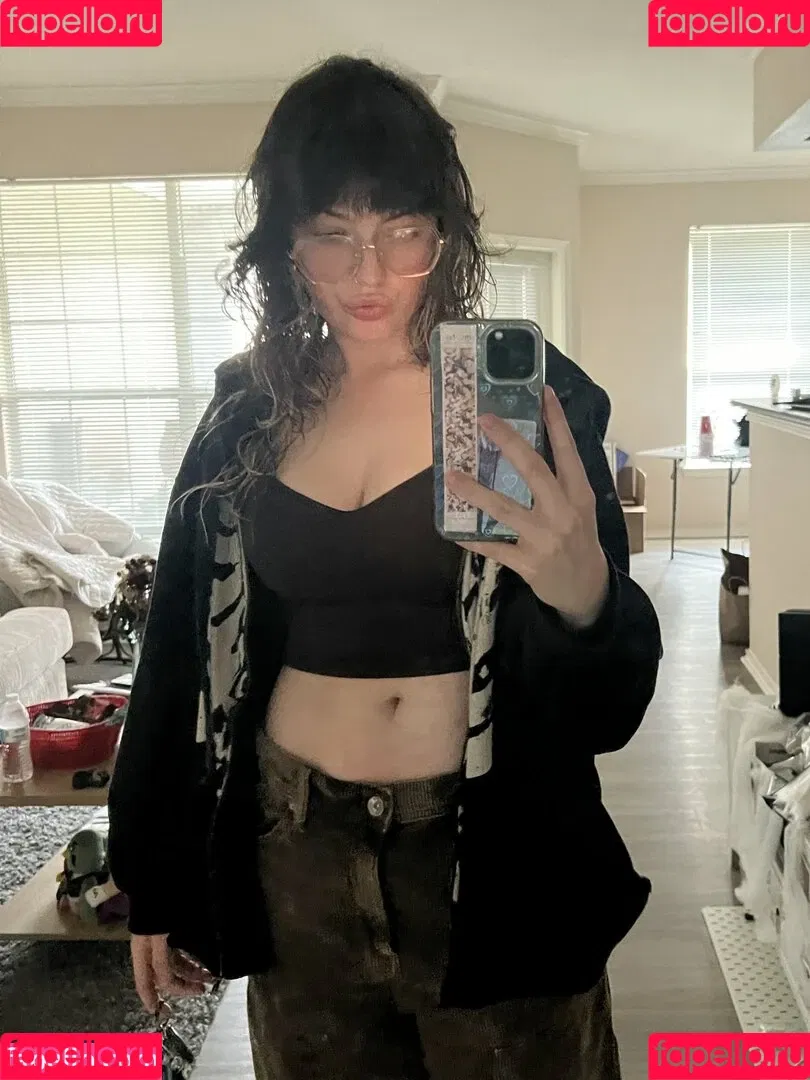Waluiguigui Onlyfans Photo Gallery 