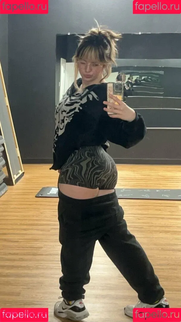 Waluiguigui Onlyfans Photo Gallery 