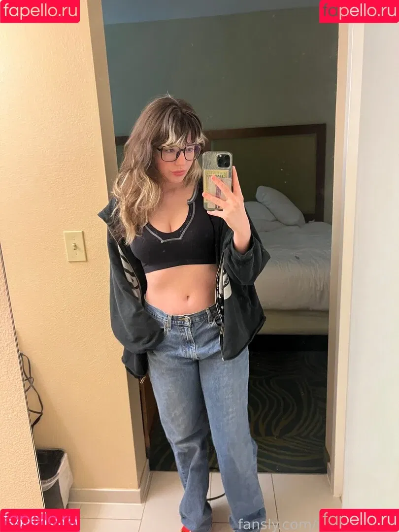 Waluiguigui Onlyfans Photo Gallery 