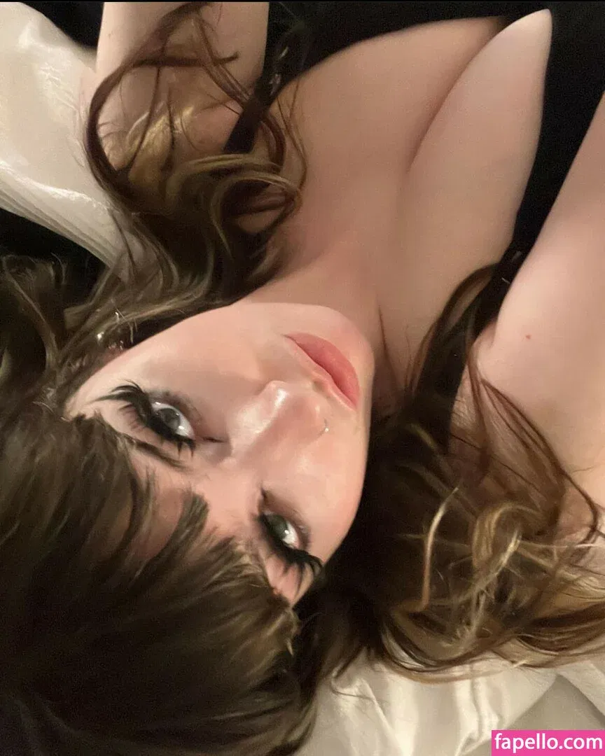 Waluiguigui Onlyfans Photo Gallery 