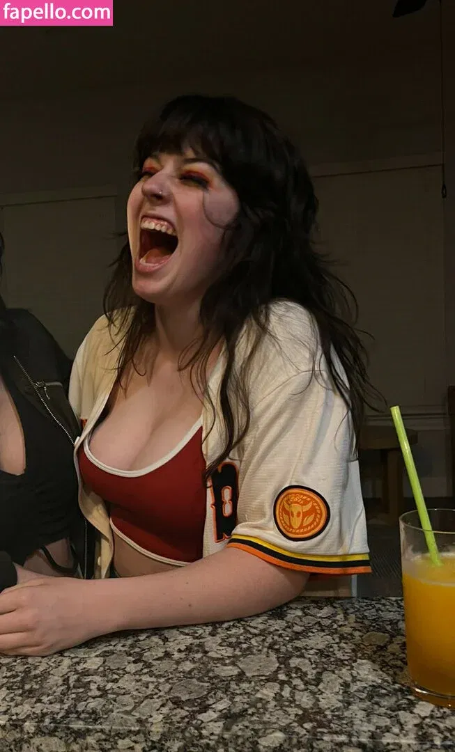 Waluiguigui Onlyfans Photo Gallery 