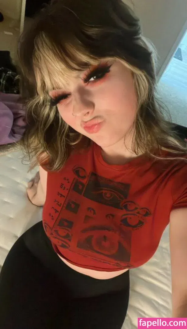 Waluiguigui Onlyfans Photo Gallery 