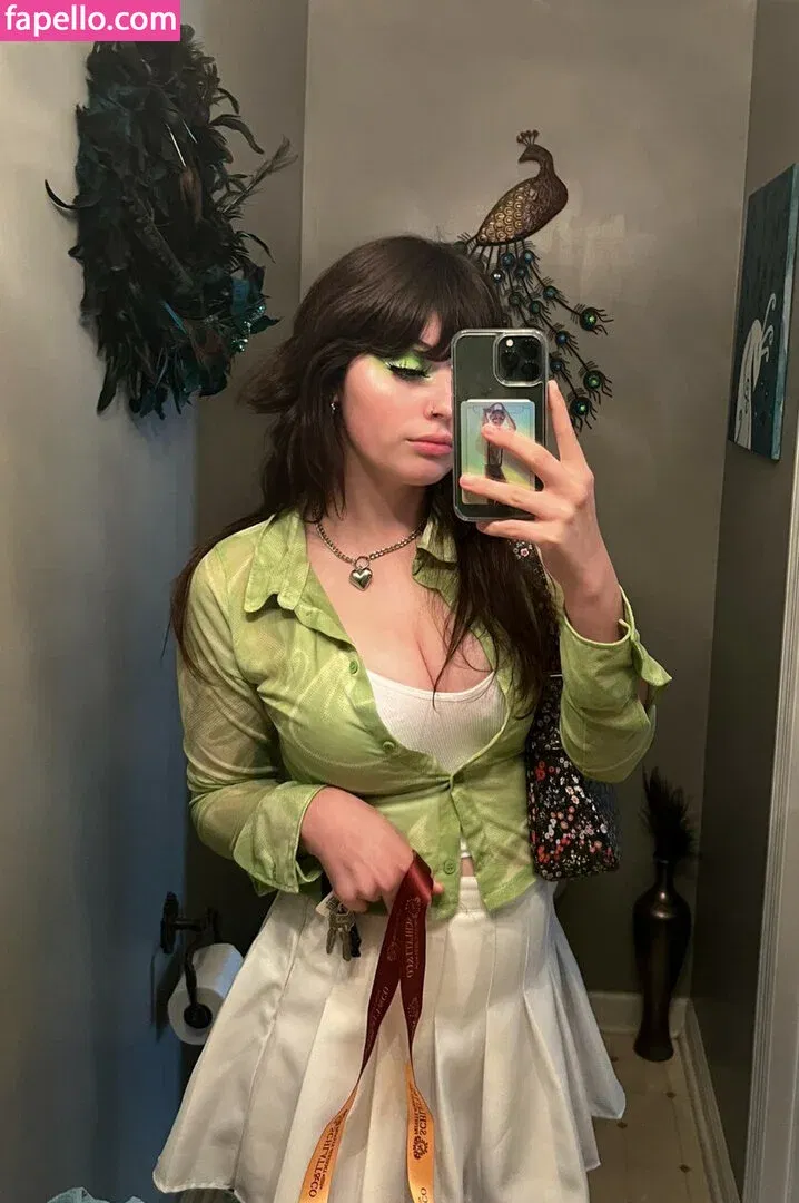 Waluiguigui Onlyfans Photo Gallery 