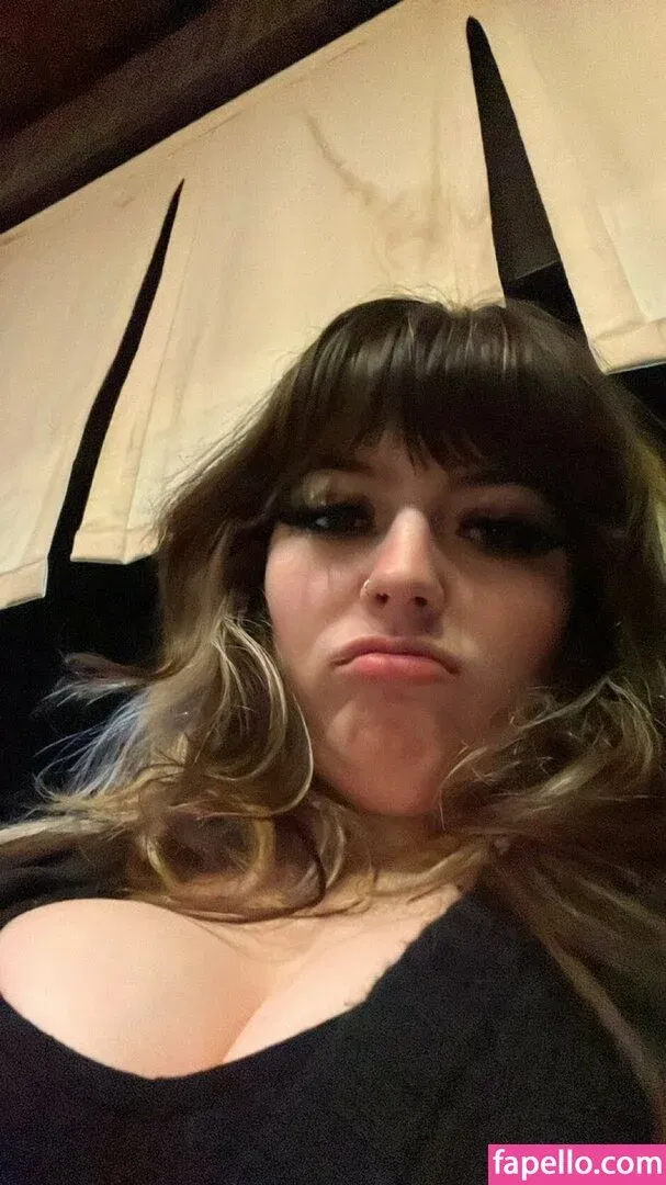 Waluiguigui Onlyfans Photo Gallery 