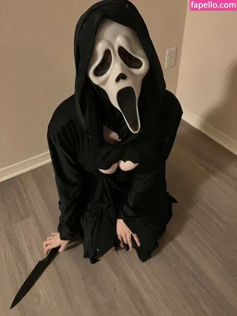 Waluiguigui Onlyfans Photo Gallery 