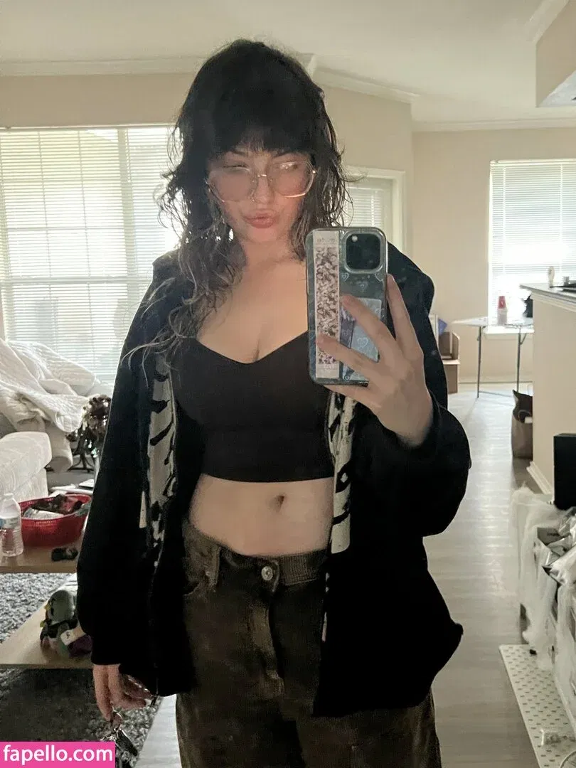 Waluiguigui Onlyfans Photo Gallery 