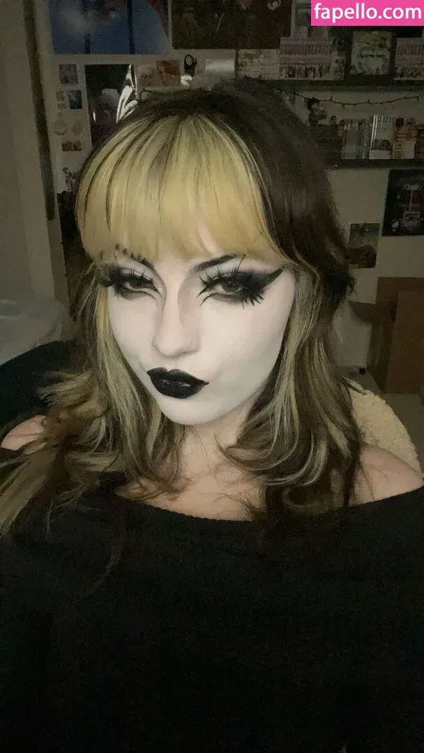 Waluiguigui Onlyfans Photo Gallery 