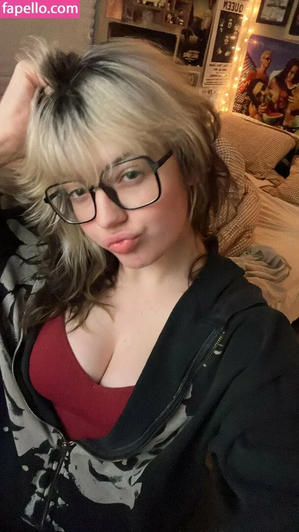 Waluiguigui Onlyfans Photo Gallery 