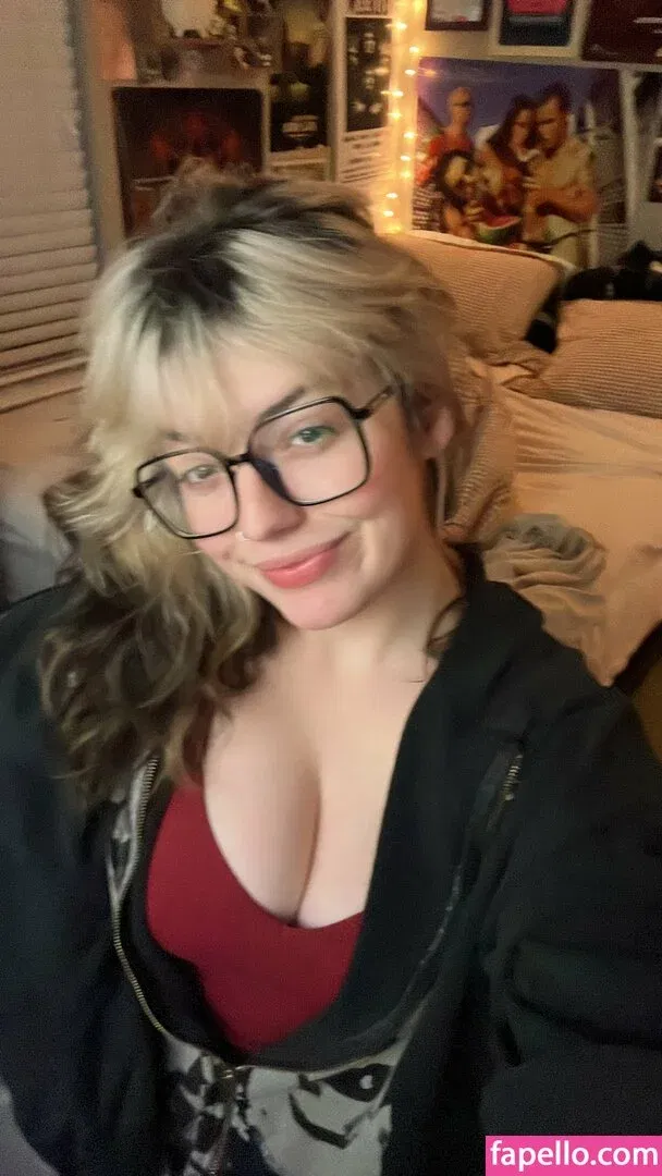 Waluiguigui Onlyfans Photo Gallery 