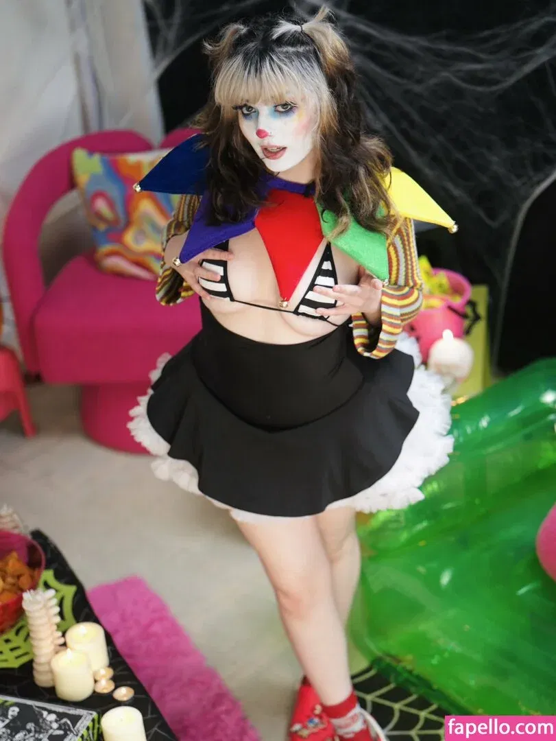 Waluiguigui Onlyfans Photo Gallery 