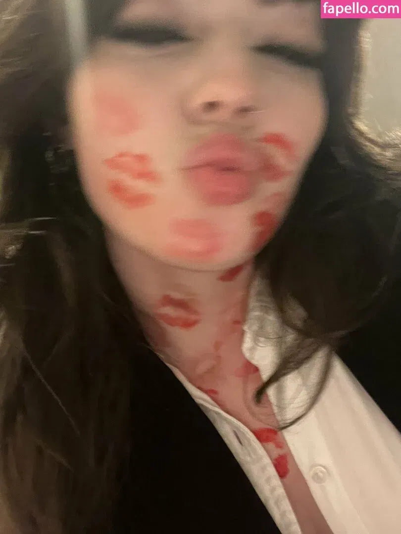 Waluiguigui Onlyfans Photo Gallery 