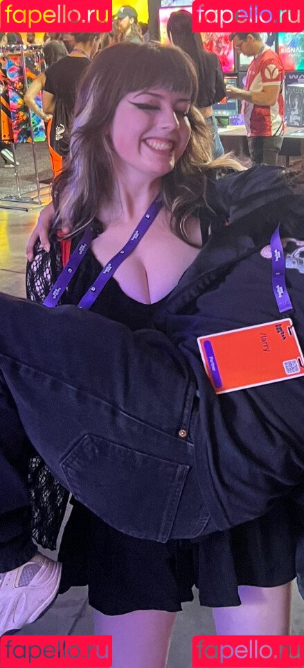 Waluiguigui Onlyfans Photo Gallery 