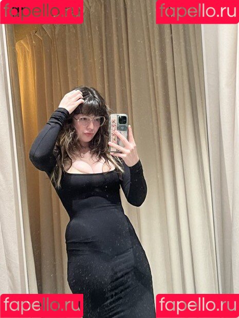 Waluiguigui Onlyfans Photo Gallery 