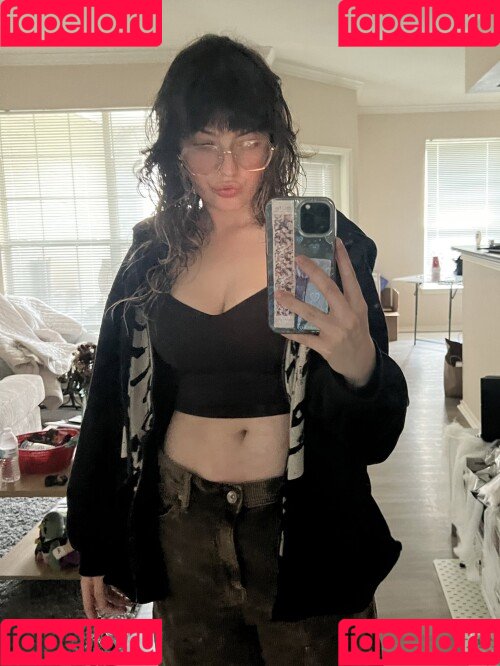 Waluiguigui Onlyfans Photo Gallery 