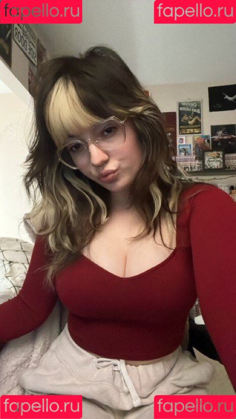 Waluiguigui Onlyfans Photo Gallery 