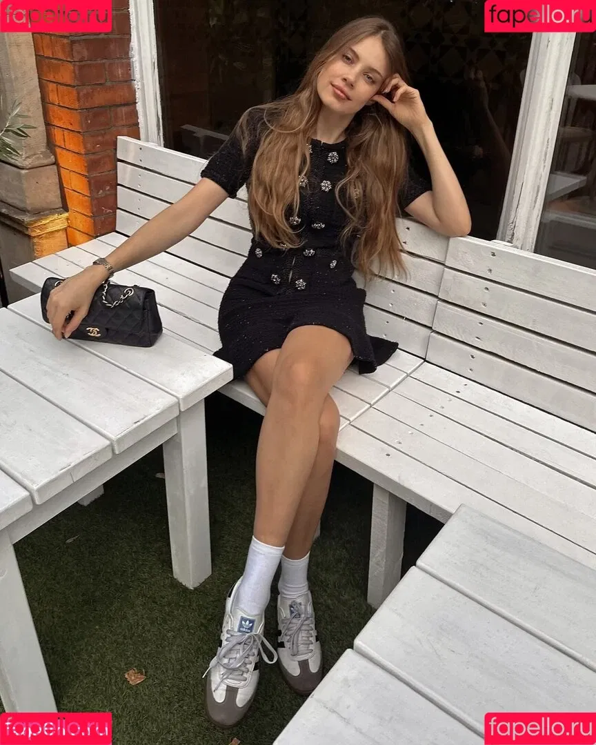 Xenia Tchoumitcheva Onlyfans Photo Gallery 