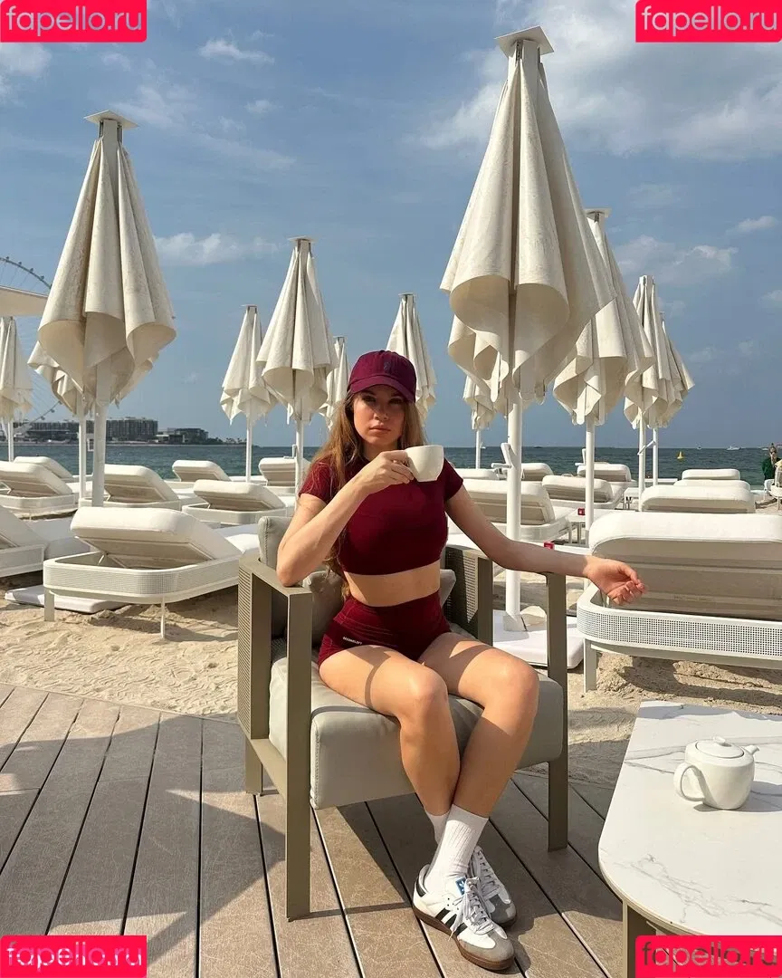 Xenia Tchoumitcheva Onlyfans Photo Gallery 