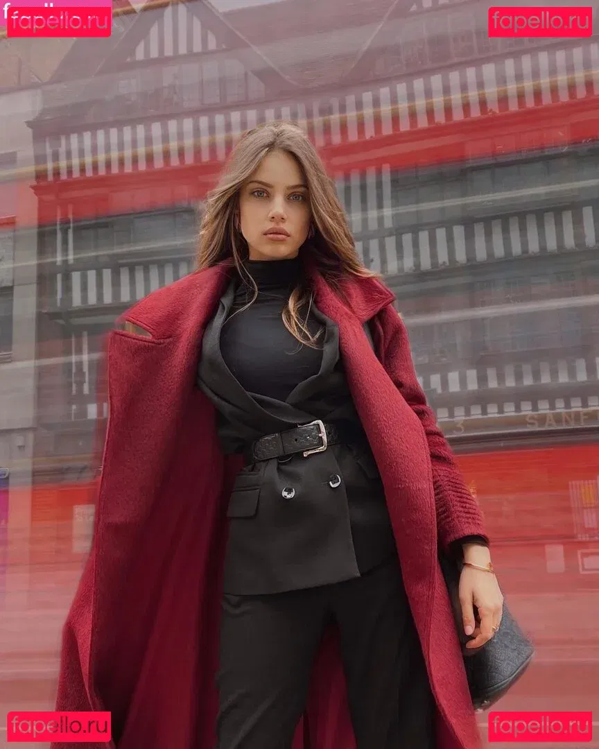 Xenia Tchoumitcheva Onlyfans Photo Gallery 