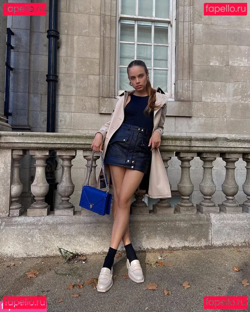 Xenia Tchoumitcheva Onlyfans Photo Gallery 