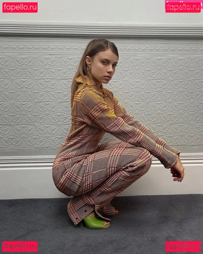 Xenia Tchoumitcheva Onlyfans Photo Gallery 