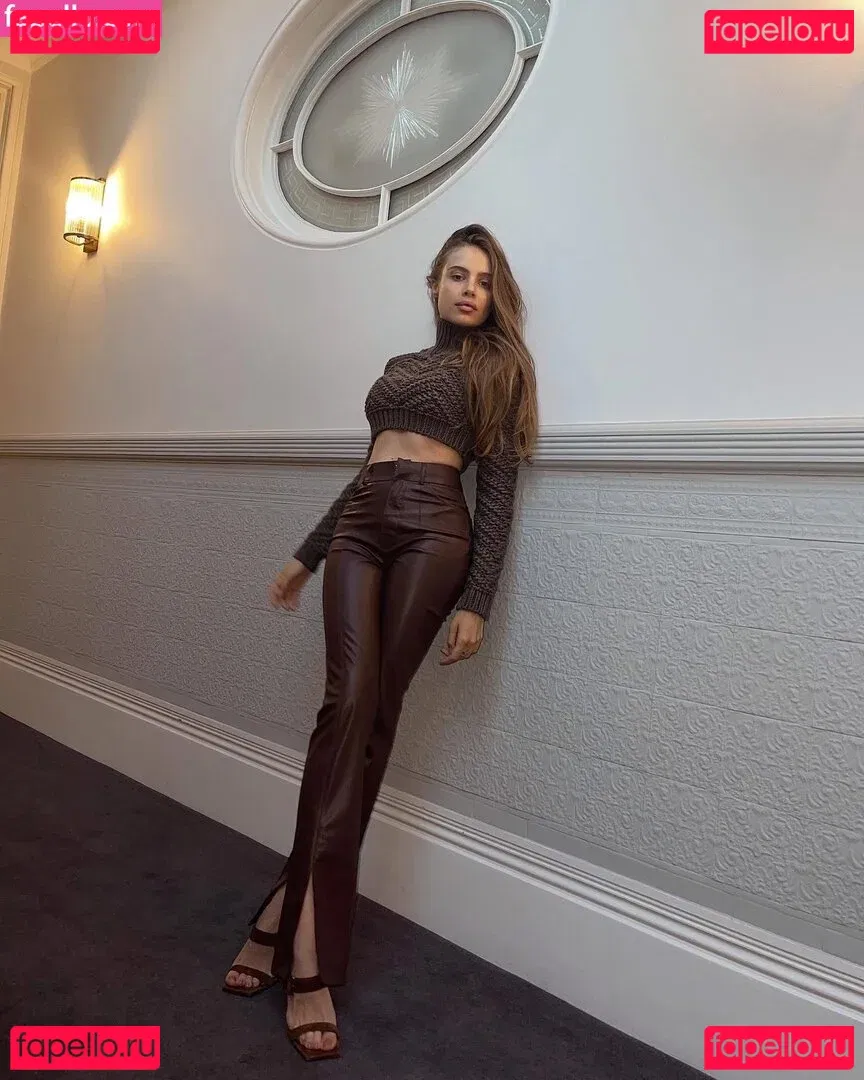 Xenia Tchoumitcheva Onlyfans Photo Gallery 