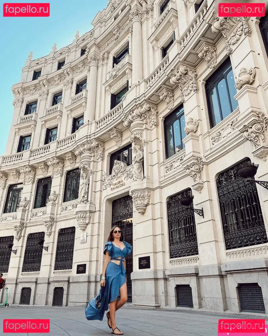 Xenia Tchoumitcheva Onlyfans Photo Gallery 