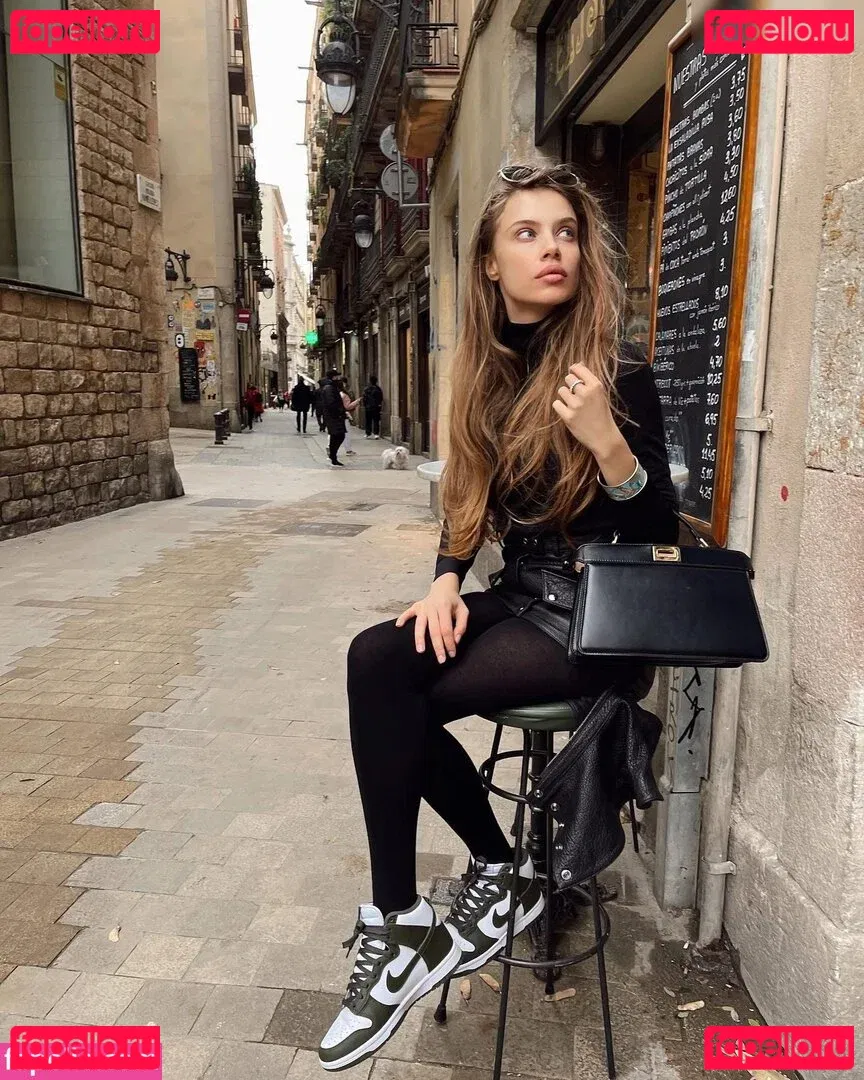 Xenia Tchoumitcheva Onlyfans Photo Gallery 