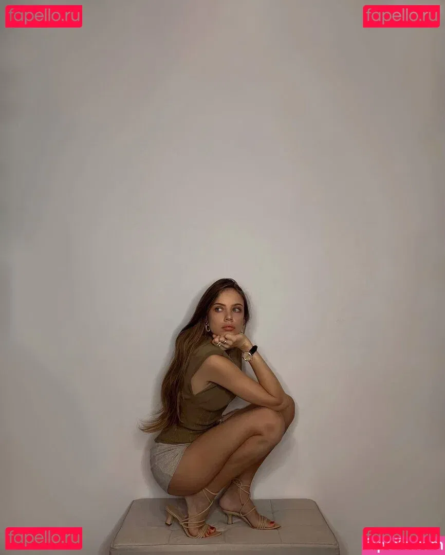 Xenia Tchoumitcheva Onlyfans Photo Gallery 