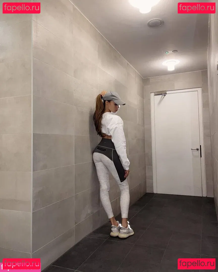 Xenia Tchoumitcheva Onlyfans Photo Gallery 