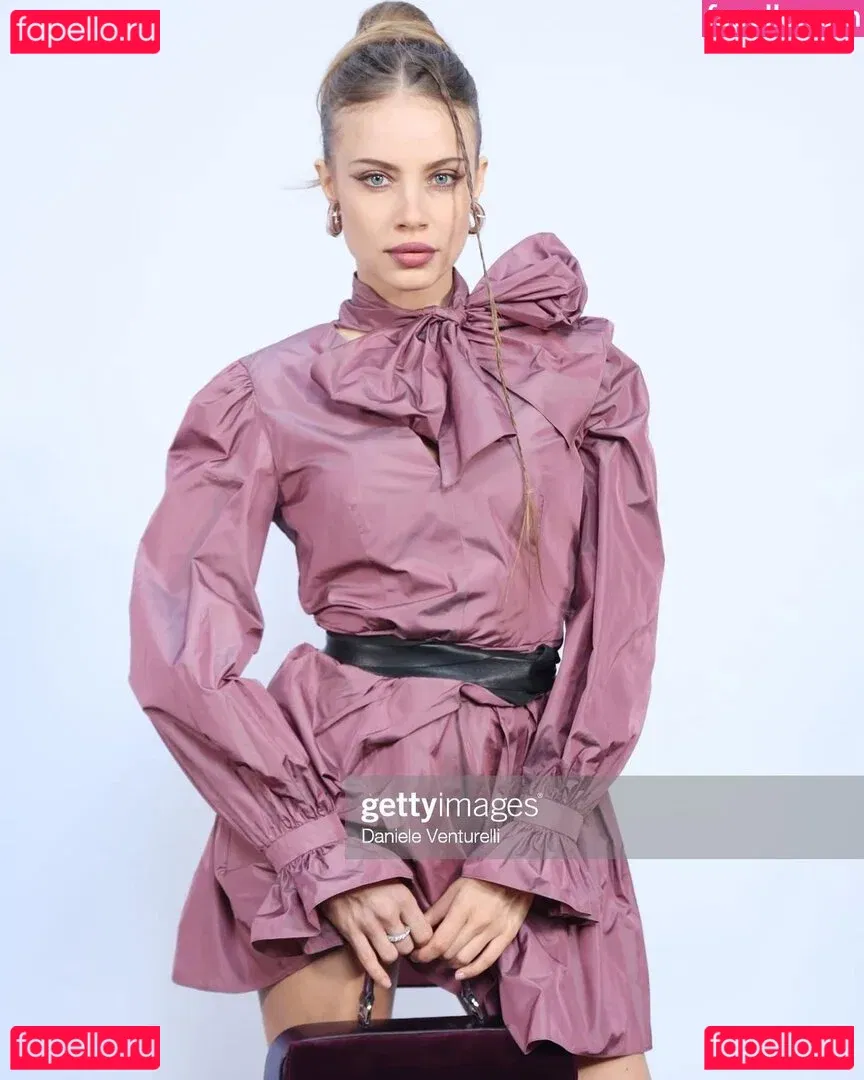 Xenia Tchoumitcheva Onlyfans Photo Gallery 