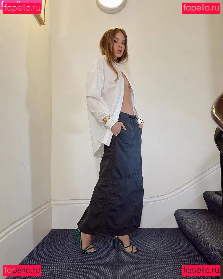 Xenia Tchoumitcheva Onlyfans Photo Gallery 