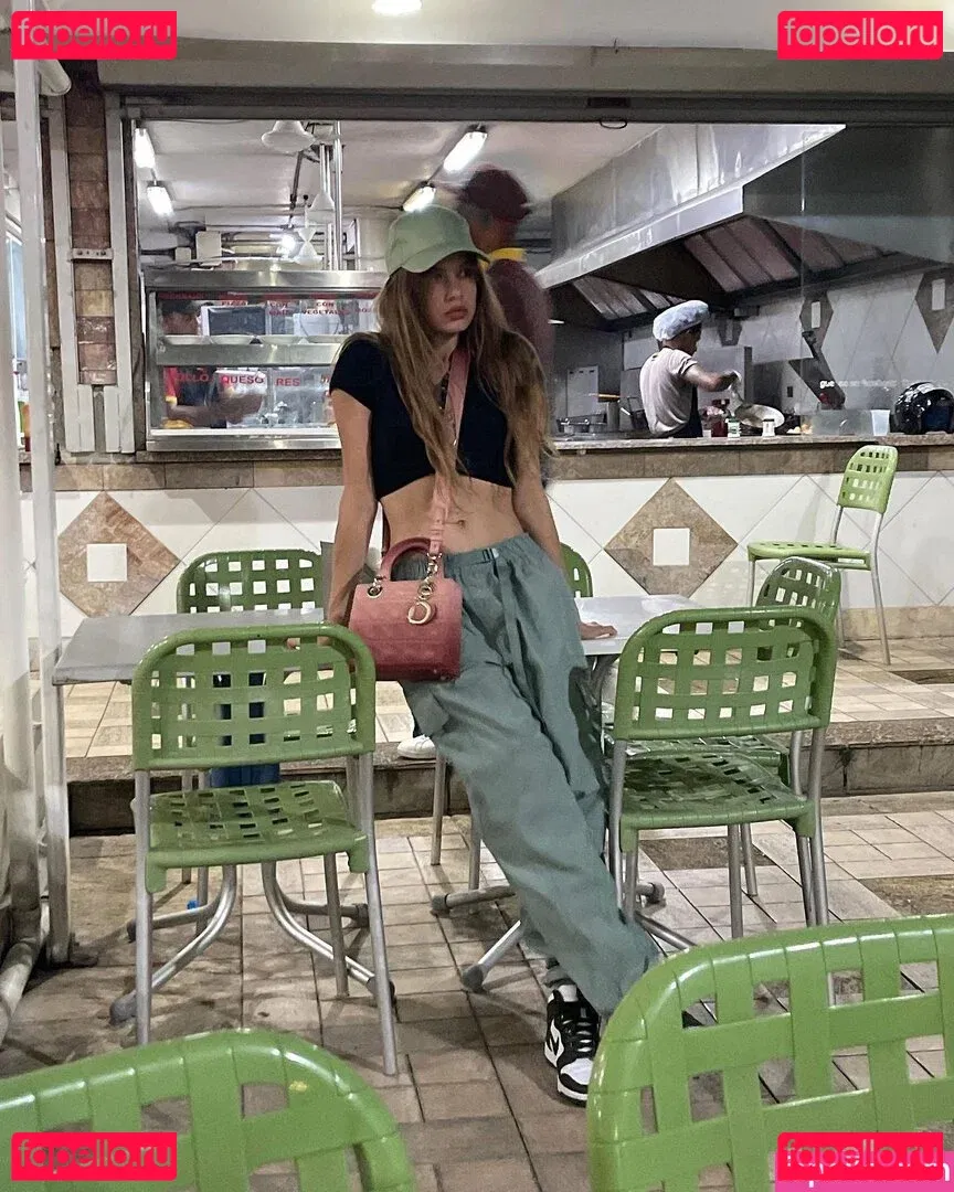 Xenia Tchoumitcheva Onlyfans Photo Gallery 