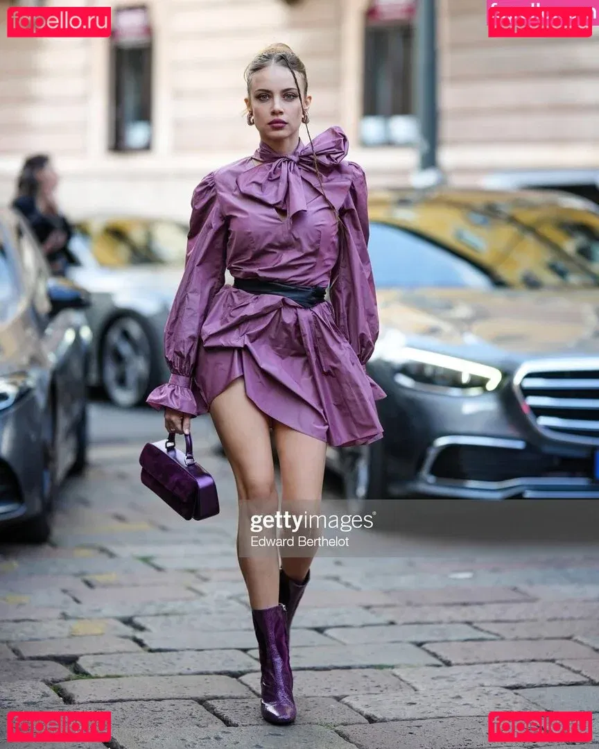 Xenia Tchoumitcheva Onlyfans Photo Gallery 