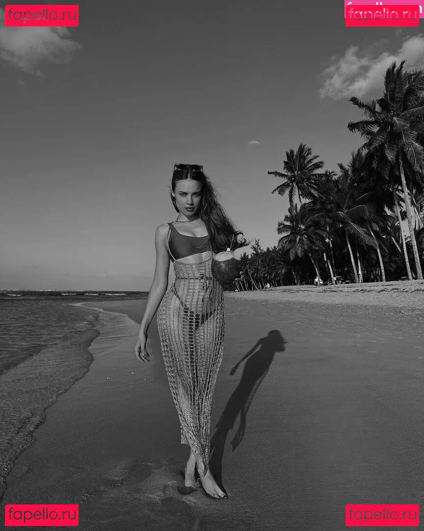 Xenia Tchoumitcheva Onlyfans Photo Gallery 