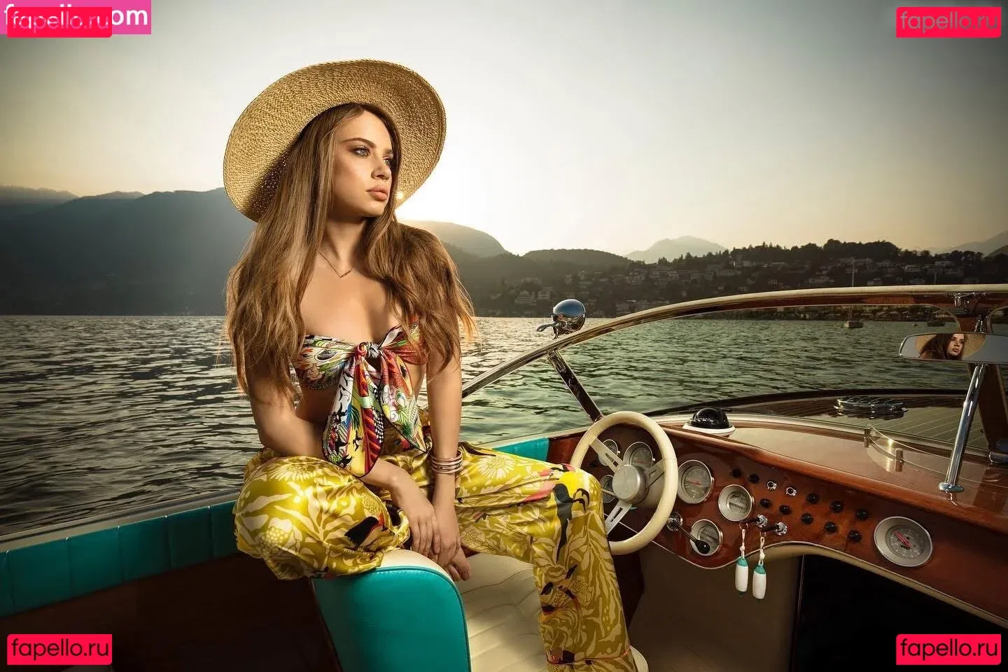 Xenia Tchoumitcheva Onlyfans Photo Gallery 