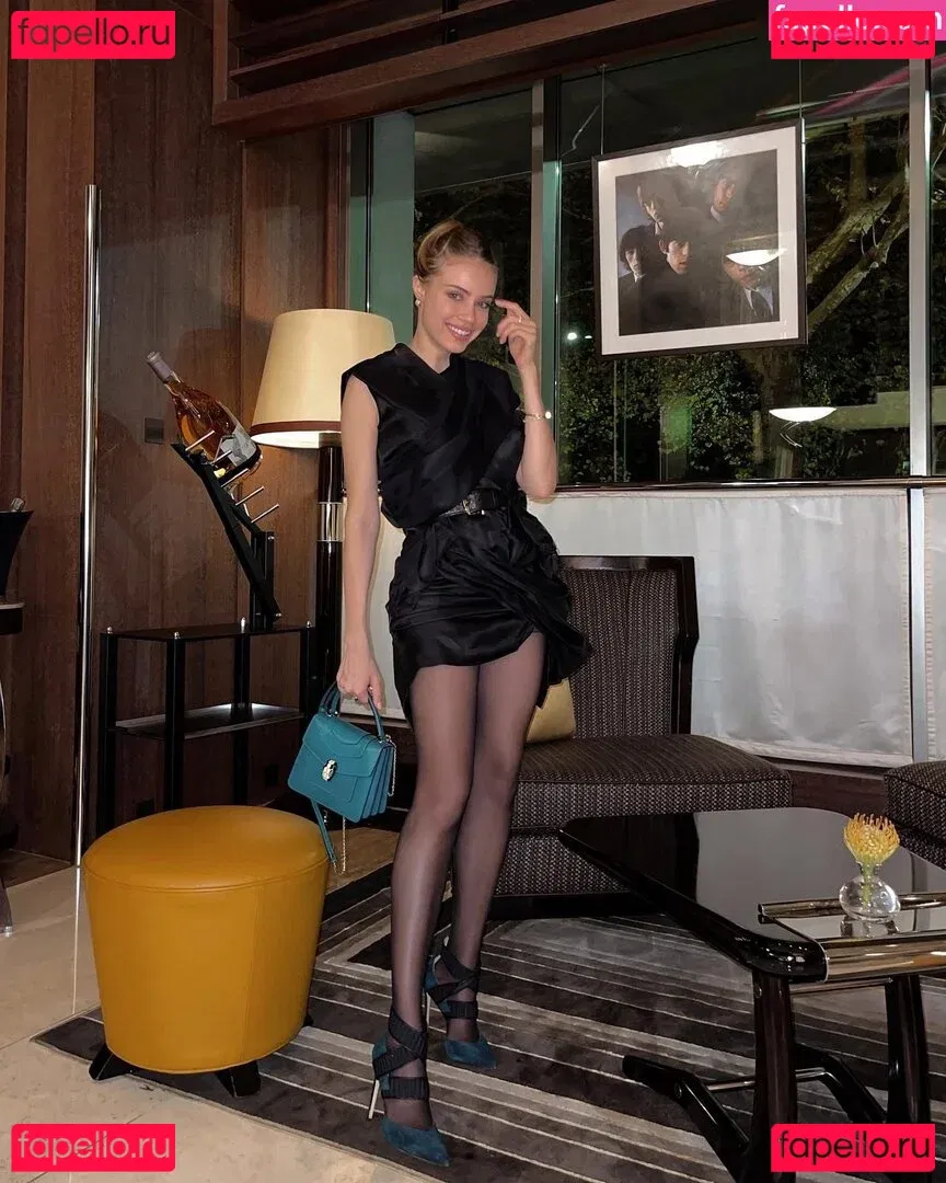 Xenia Tchoumitcheva Onlyfans Photo Gallery 