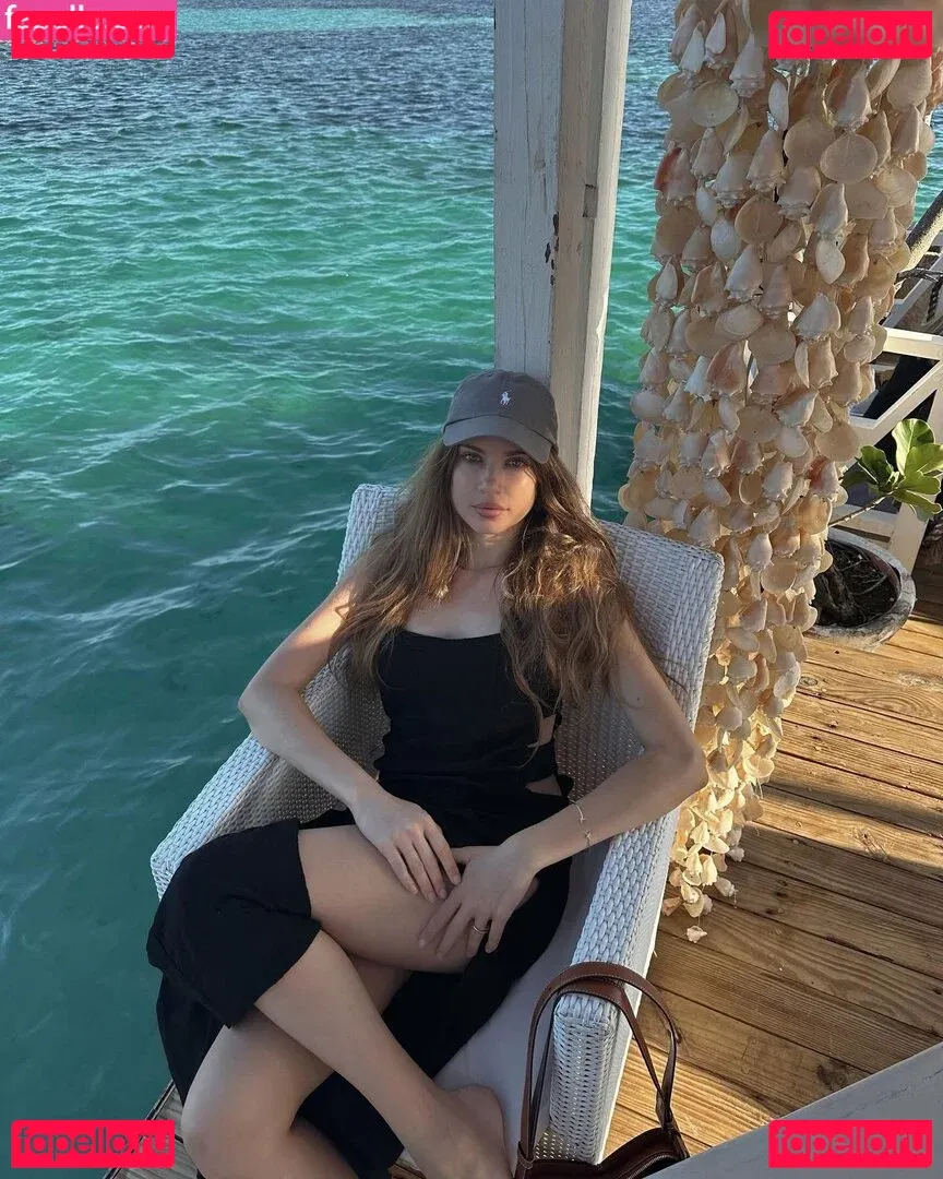 Xenia Tchoumitcheva Onlyfans Photo Gallery 