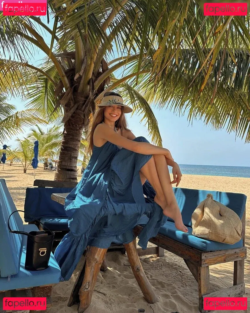 Xenia Tchoumitcheva Onlyfans Photo Gallery 