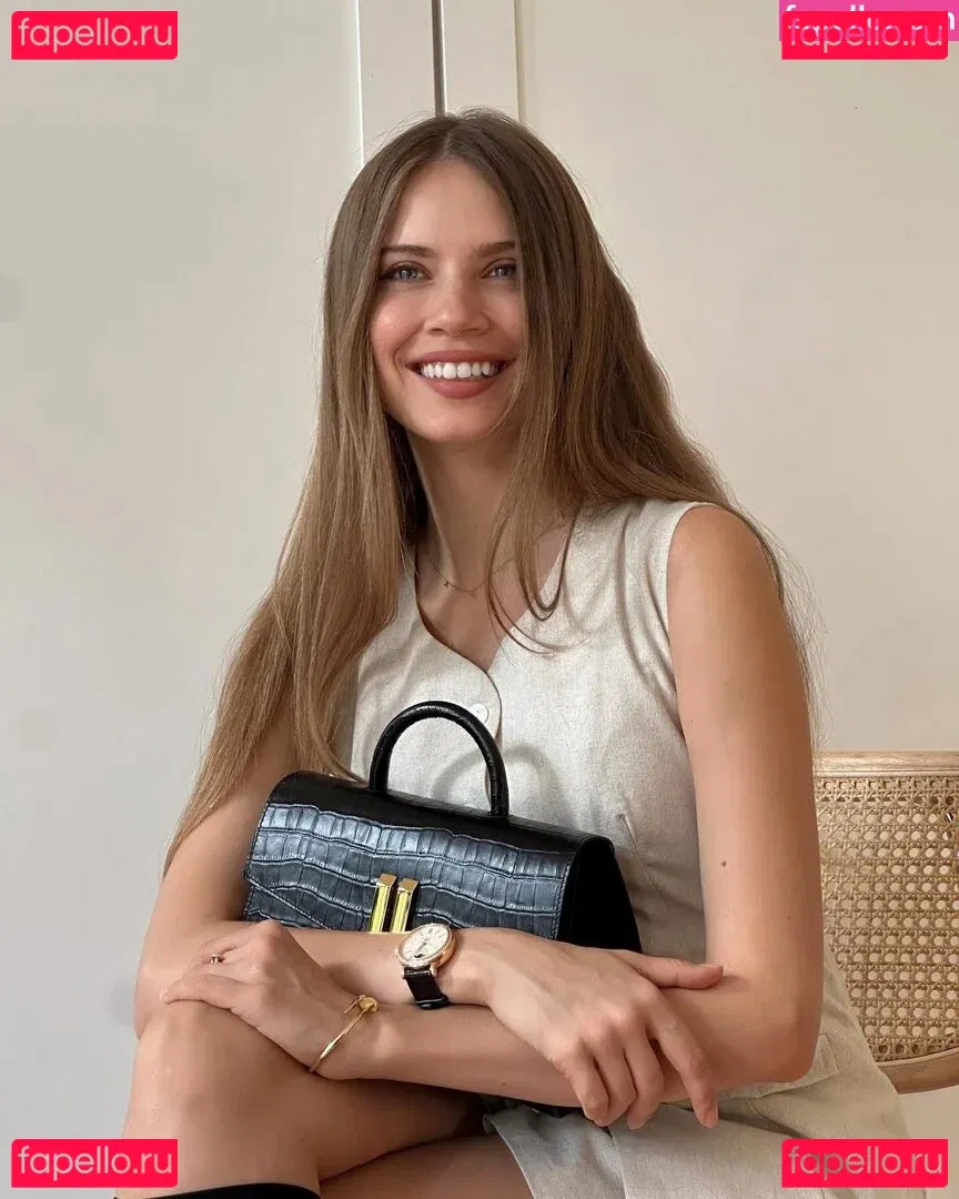 Xenia Tchoumitcheva Onlyfans Photo Gallery 