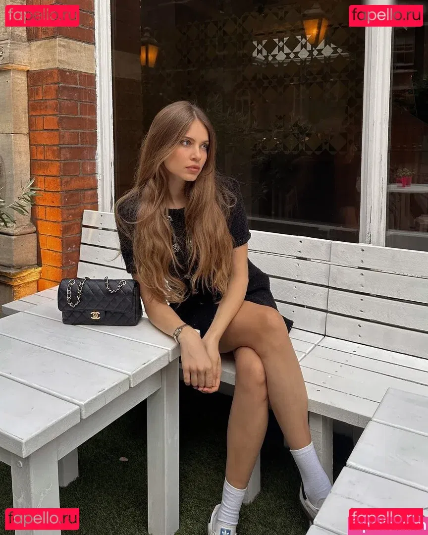 Xenia Tchoumitcheva Onlyfans Photo Gallery 