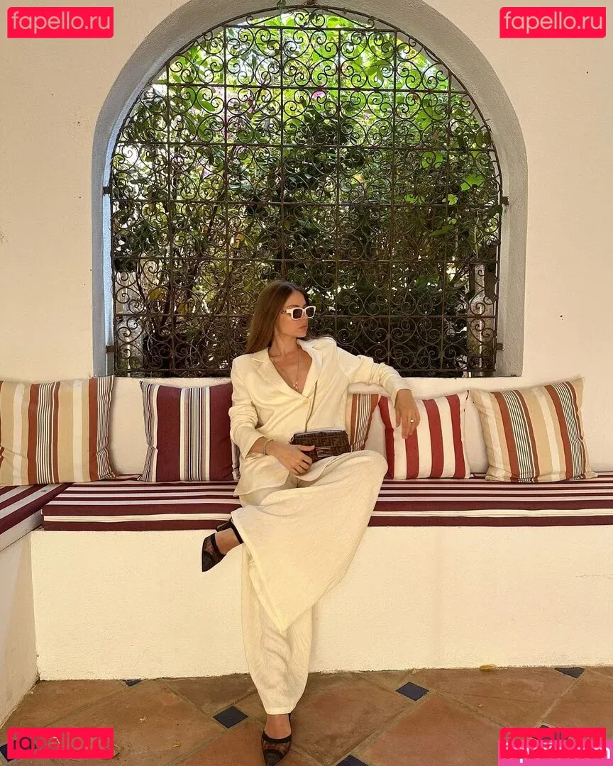 Xenia Tchoumitcheva Onlyfans Photo Gallery 