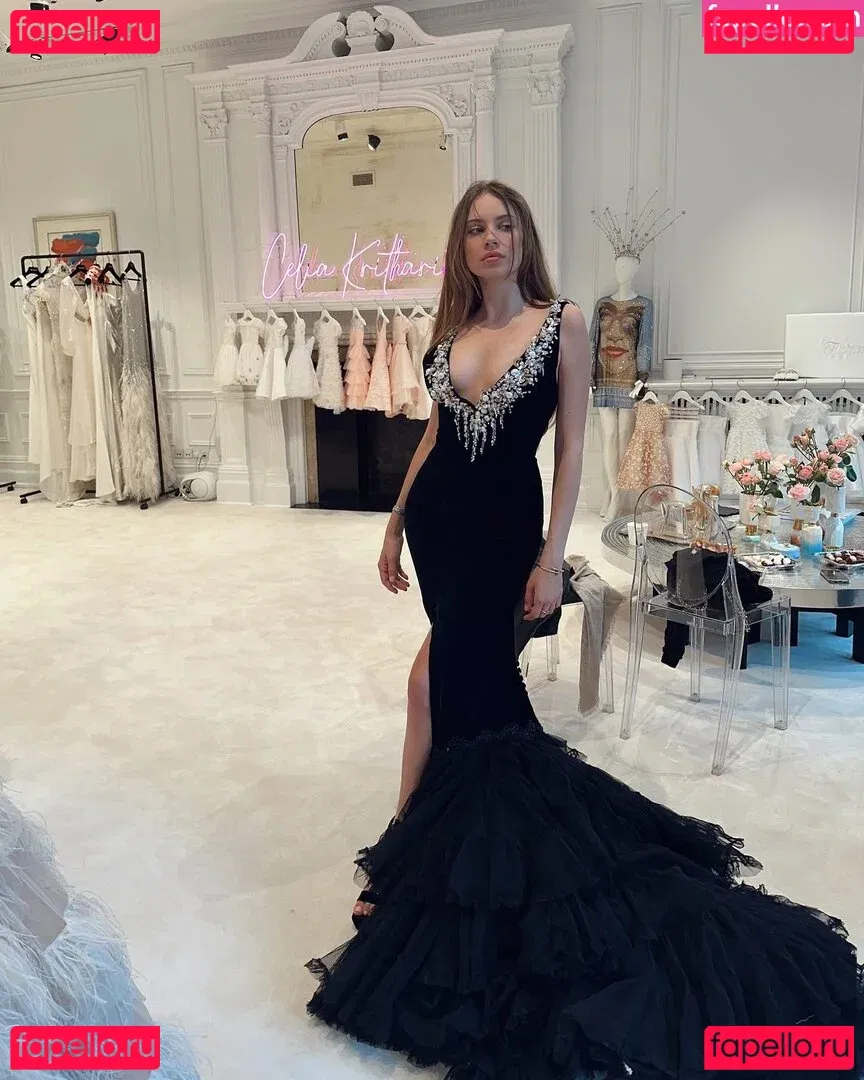 Xenia Tchoumitcheva Onlyfans Photo Gallery 