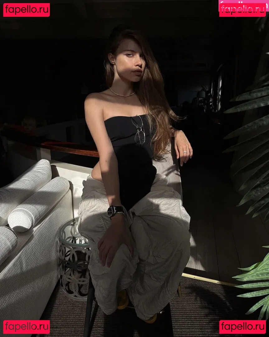 Xenia Tchoumitcheva Onlyfans Photo Gallery 