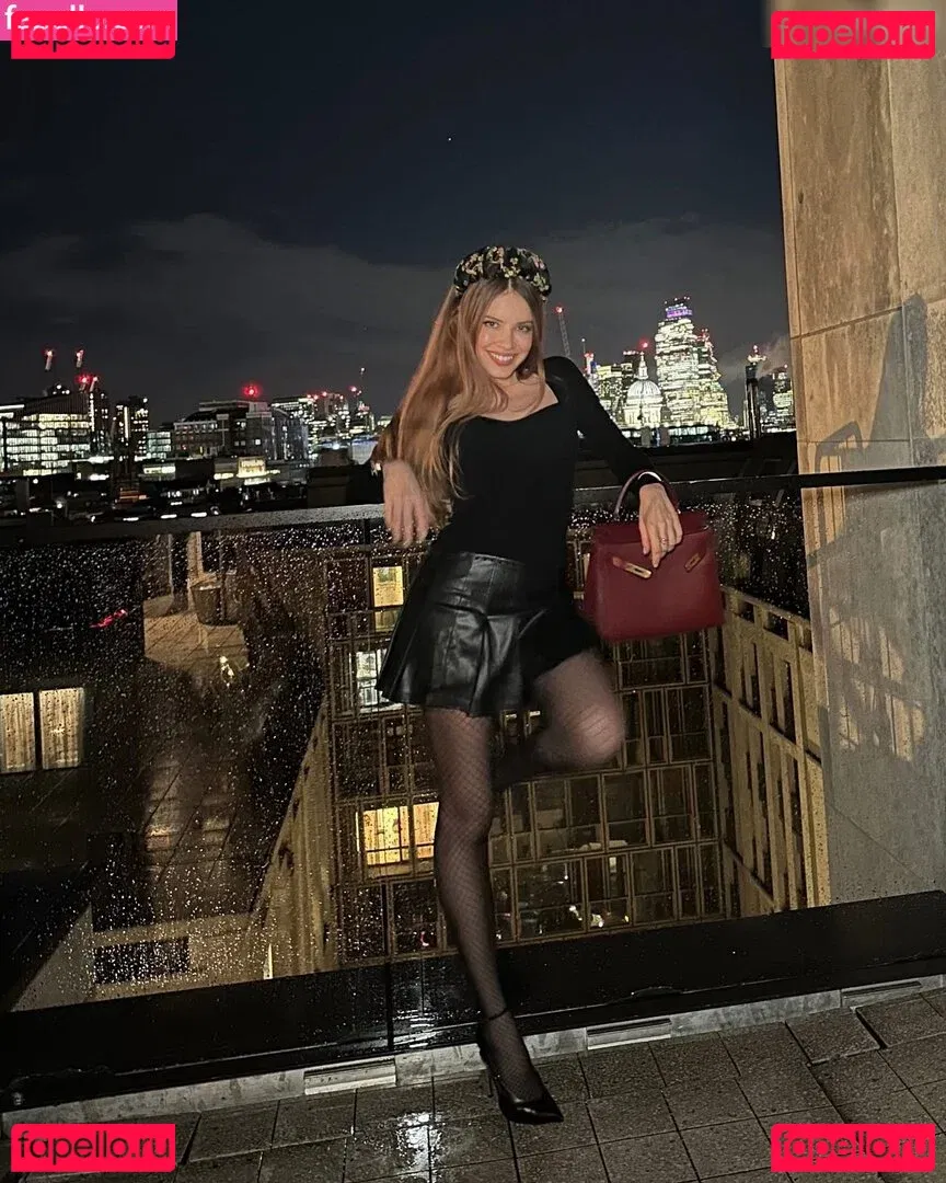 Xenia Tchoumitcheva Onlyfans Photo Gallery 