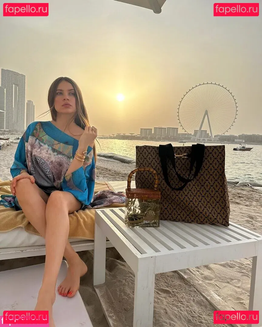 Xenia Tchoumitcheva Onlyfans Photo Gallery 