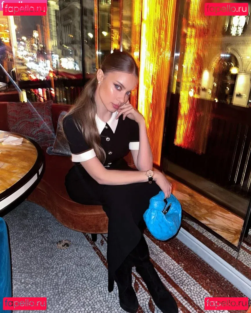 Xenia Tchoumitcheva Onlyfans Photo Gallery 