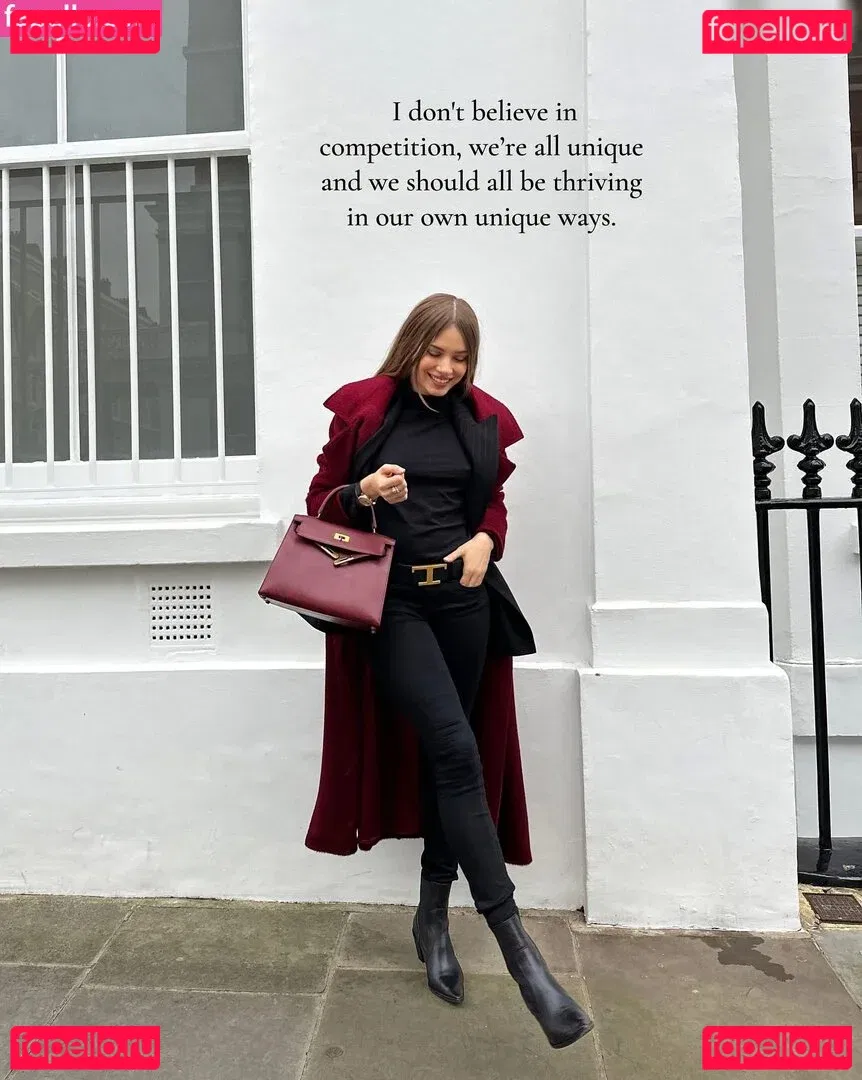 Xenia Tchoumitcheva Onlyfans Photo Gallery 