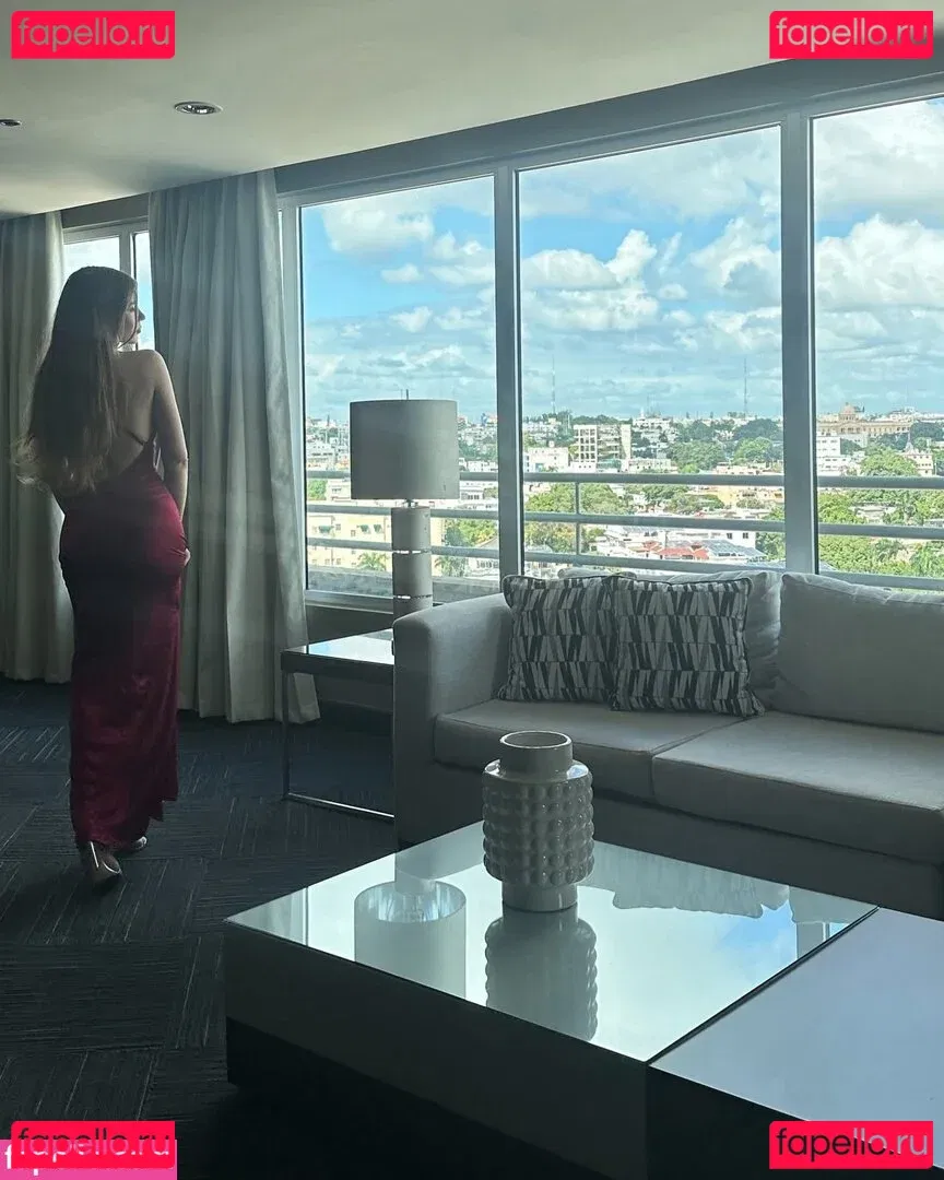 Xenia Tchoumitcheva Onlyfans Photo Gallery 