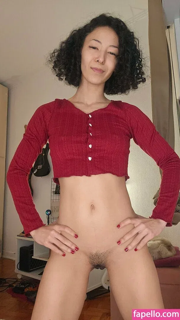 KiraPynk Onlyfans Photo Gallery 